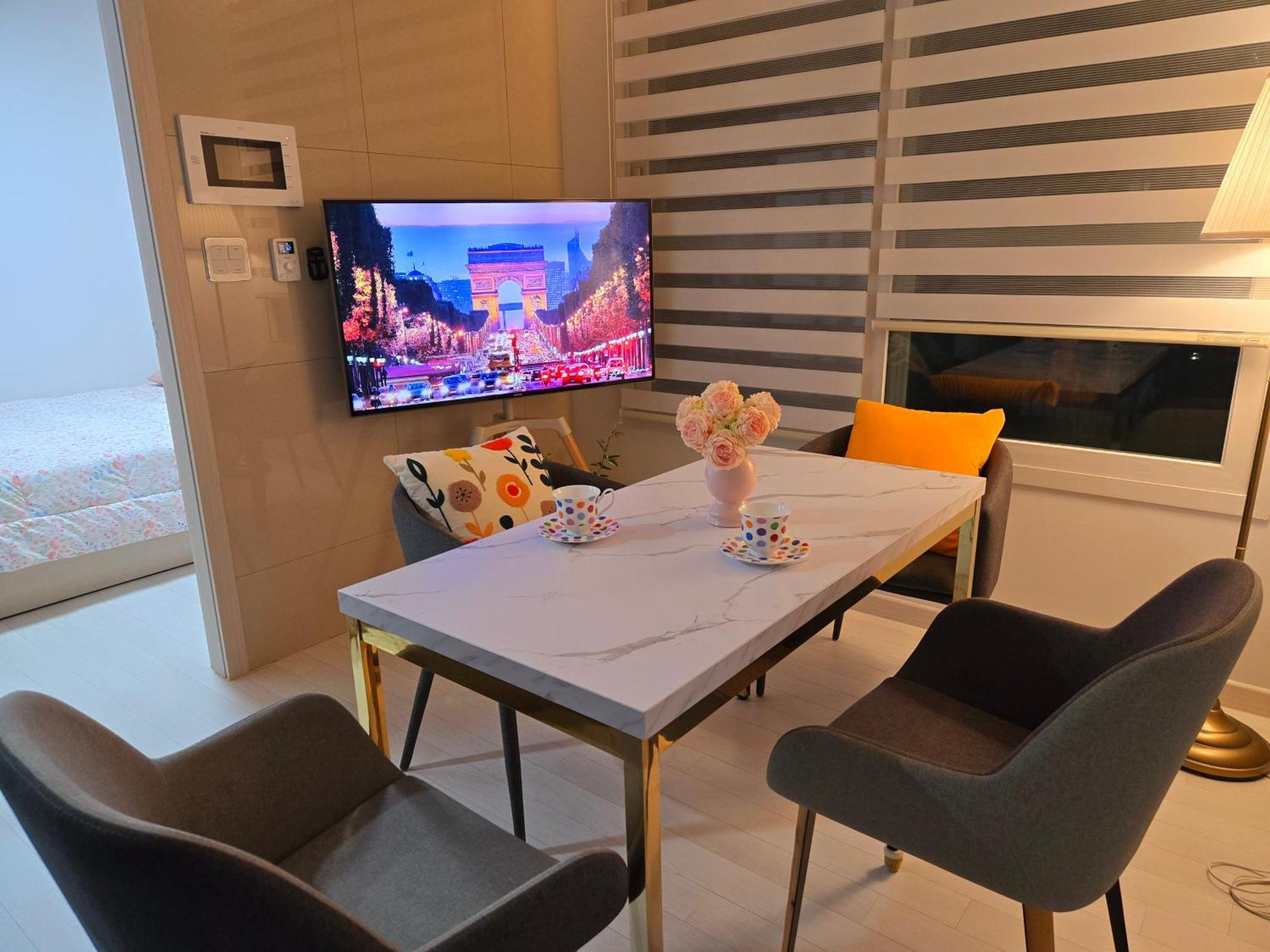 סיאול Gamseong House #Gimpo Airport 10 Min #Hwagok Station #Netflix #Beamprojet #Niceview מראה חיצוני תמונה