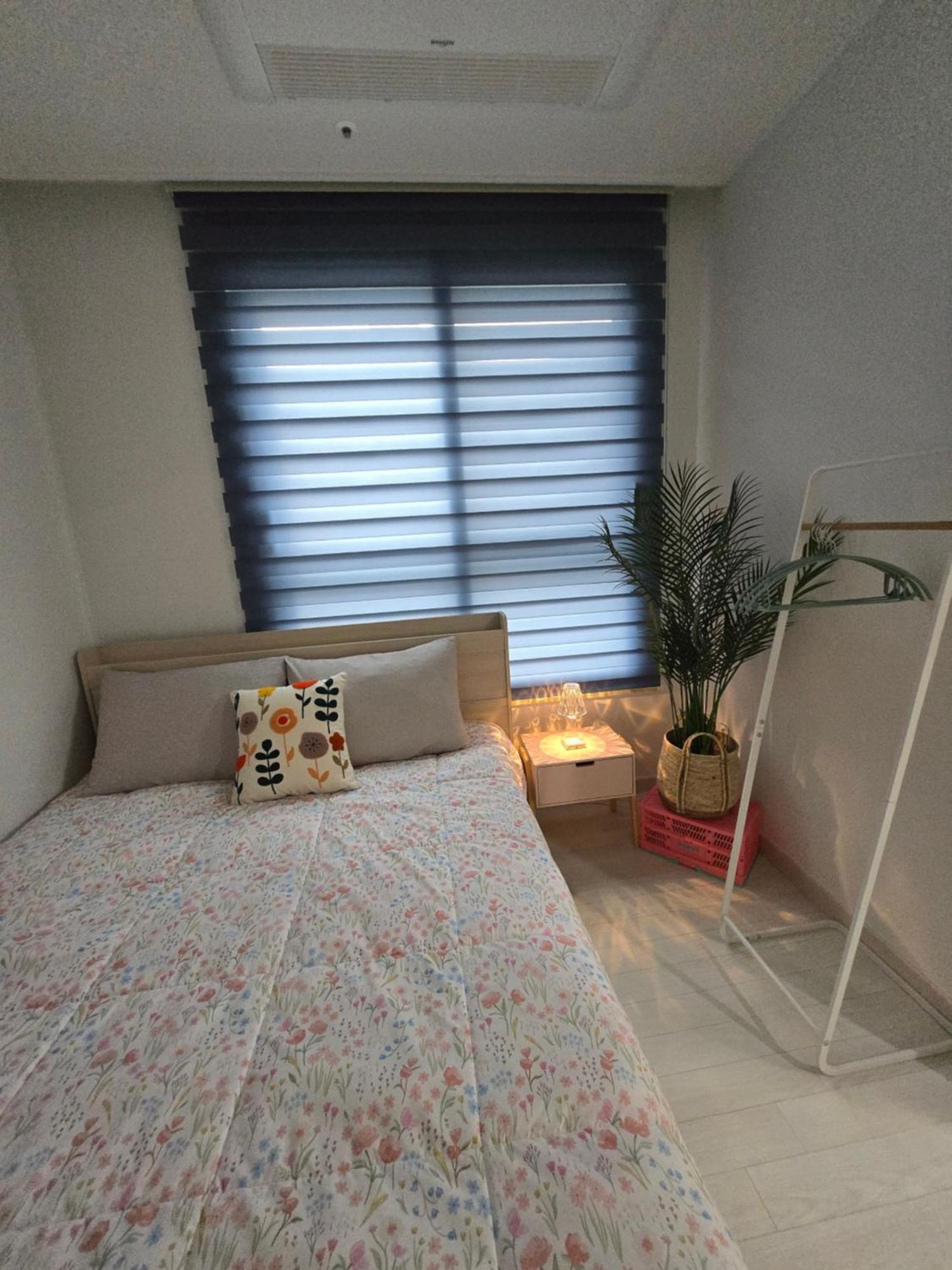 סיאול Gamseong House #Gimpo Airport 10 Min #Hwagok Station #Netflix #Beamprojet #Niceview מראה חיצוני תמונה